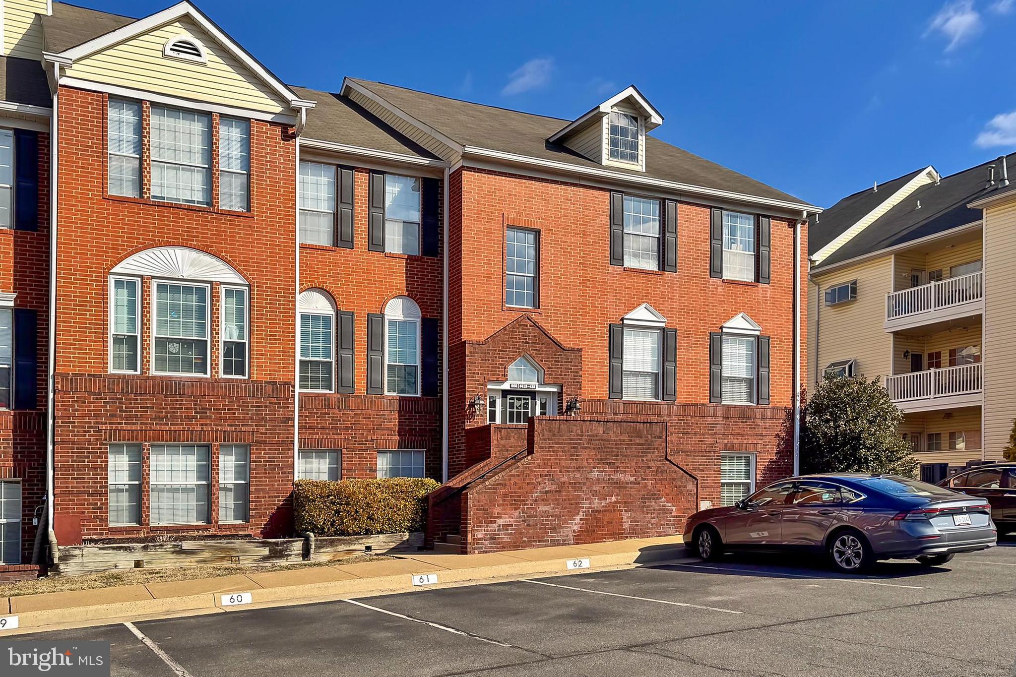 668 GATEWAY DRIVE SE 416