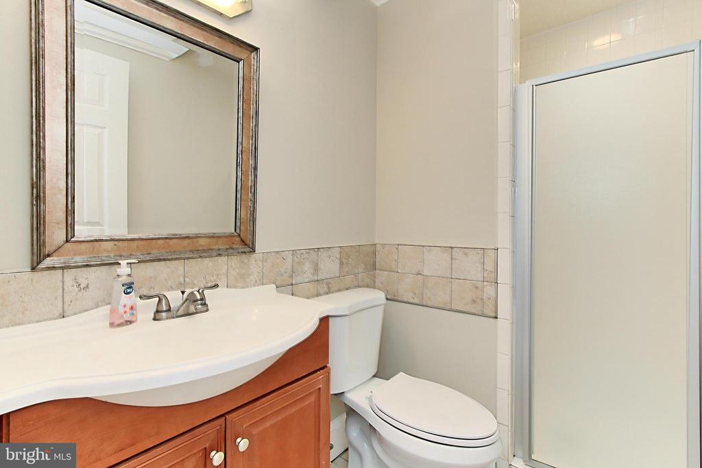 668 GATEWAY DRIVE SE 416