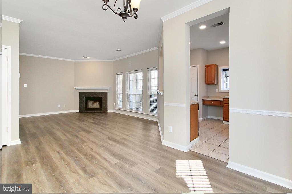668 GATEWAY DRIVE SE 416