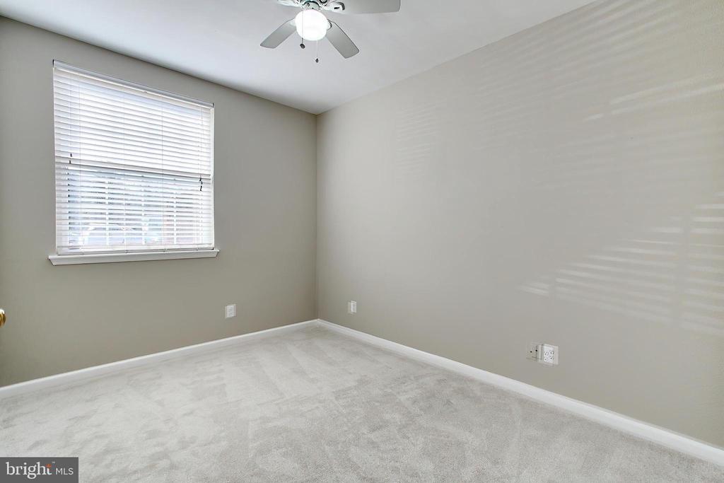 668 GATEWAY DRIVE SE 416