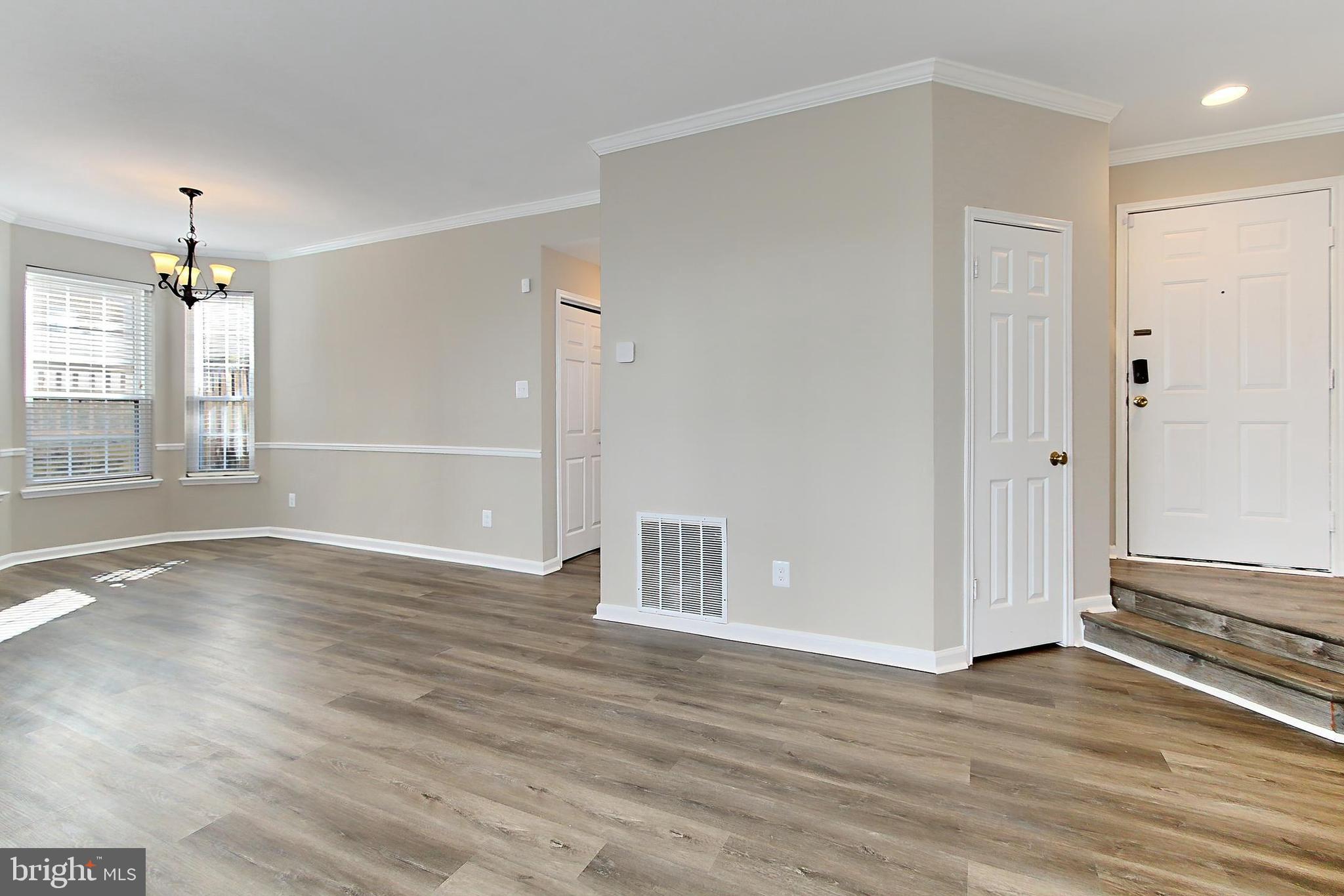 668 GATEWAY DRIVE SE 416