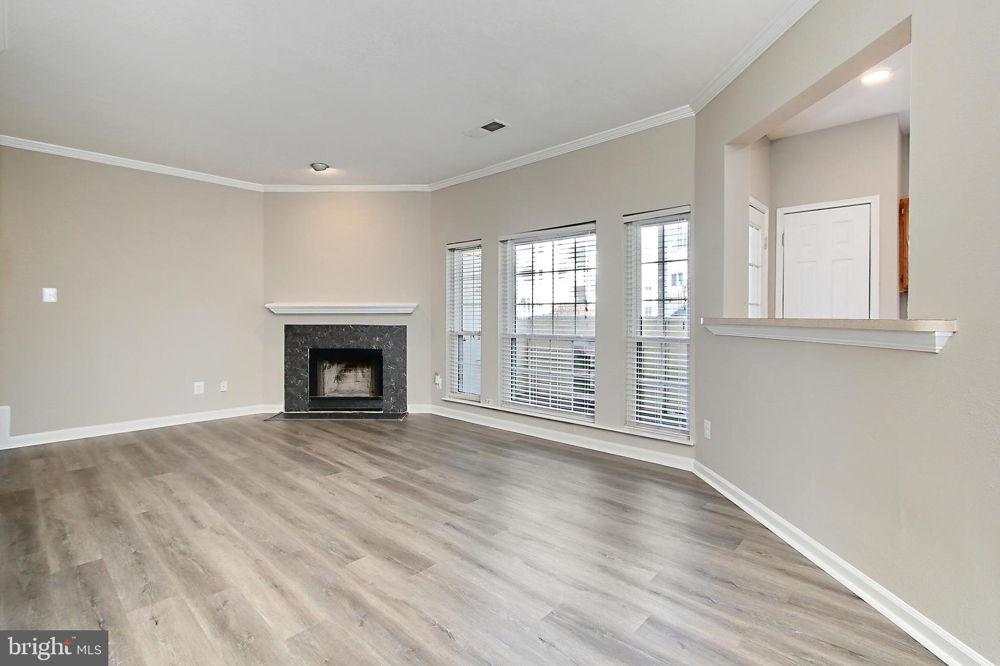 668 GATEWAY DRIVE SE 416