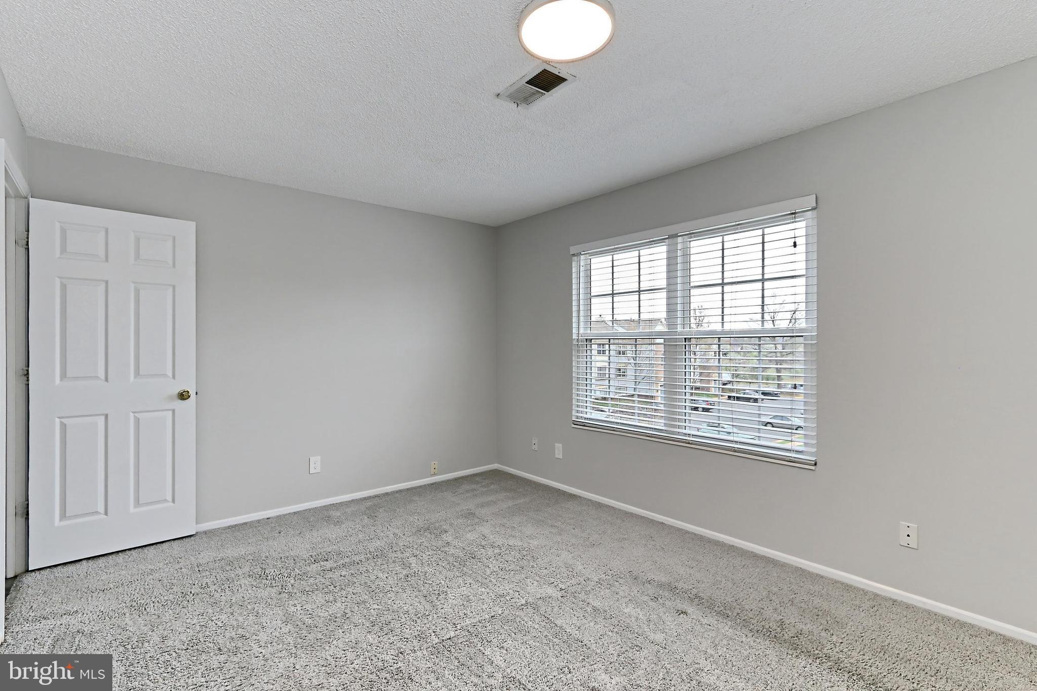 1106 HUNTMASTER TERRACE NE 301