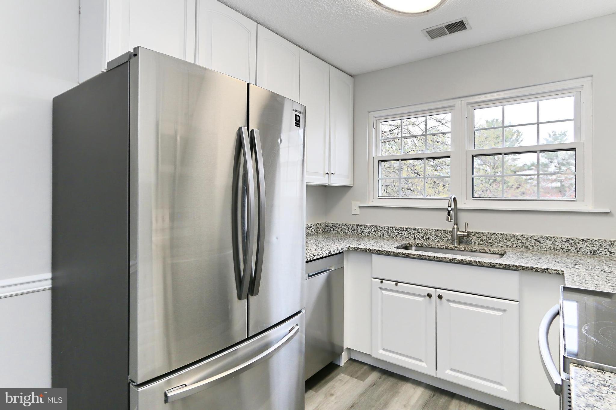 1106 HUNTMASTER TERRACE NE 301