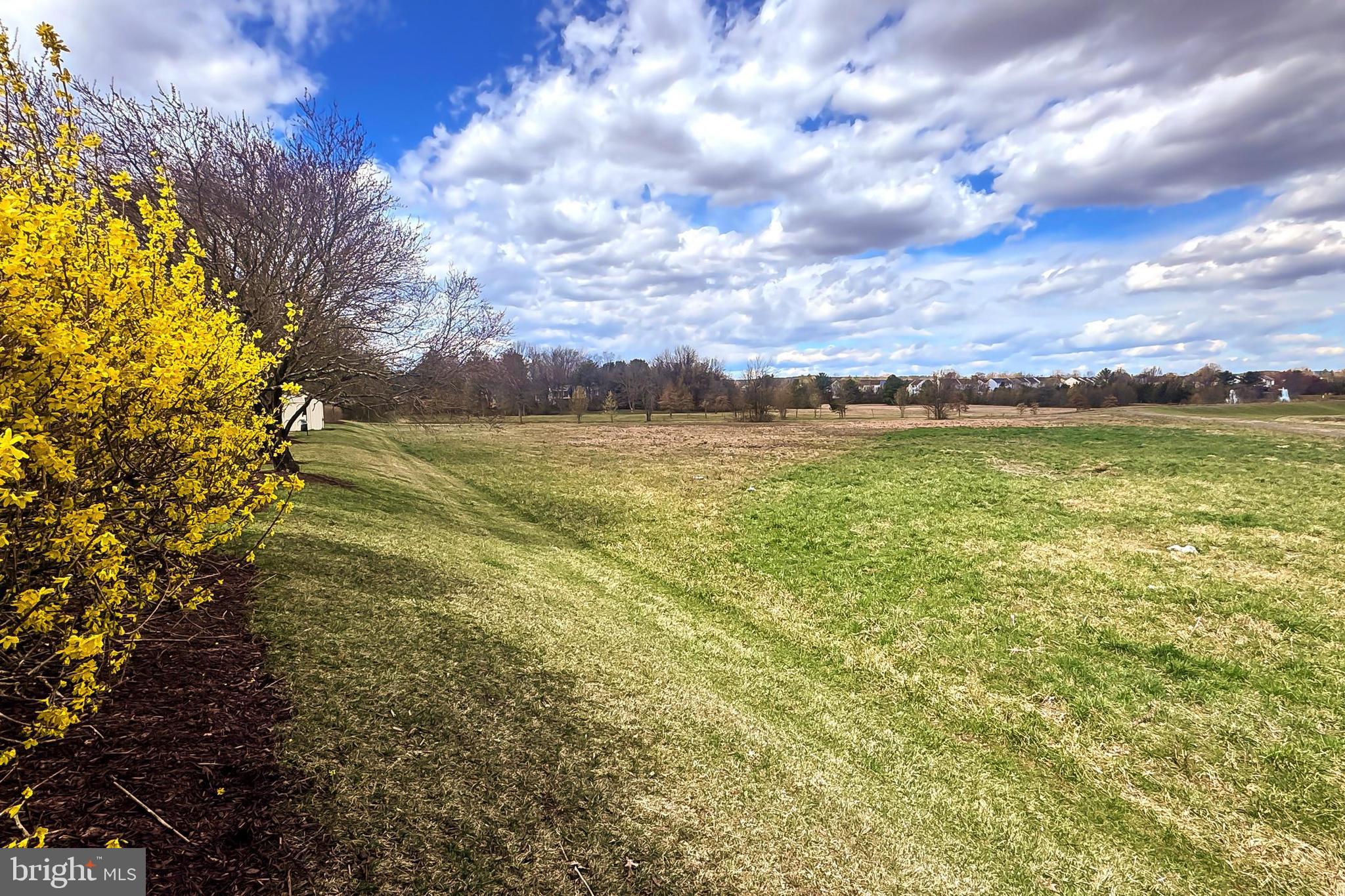 1106 HUNTMASTER TERRACE NE 301