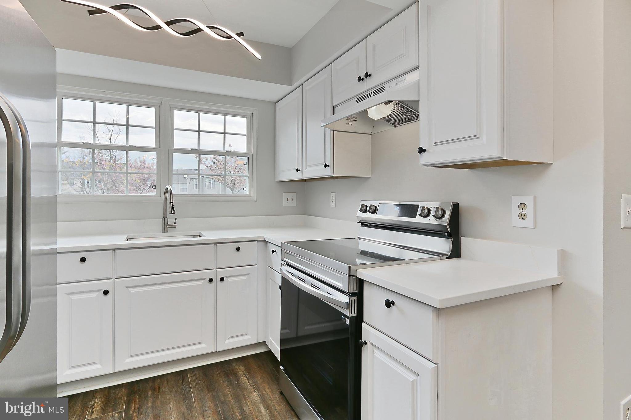 129 FORT EVANS ROAD SE A