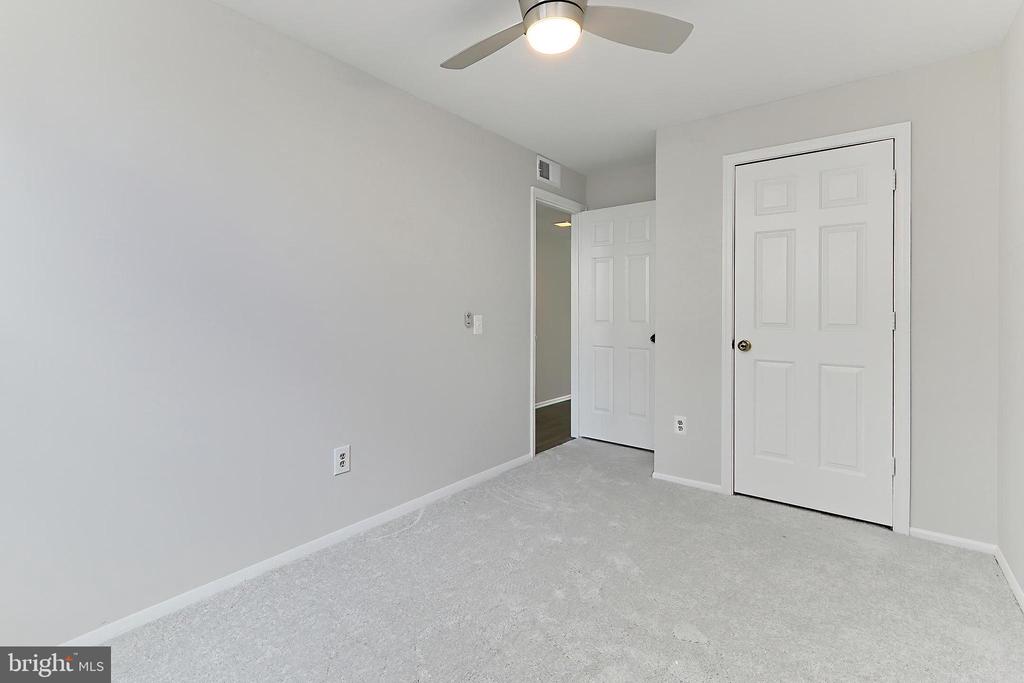 129 FORT EVANS ROAD SE A