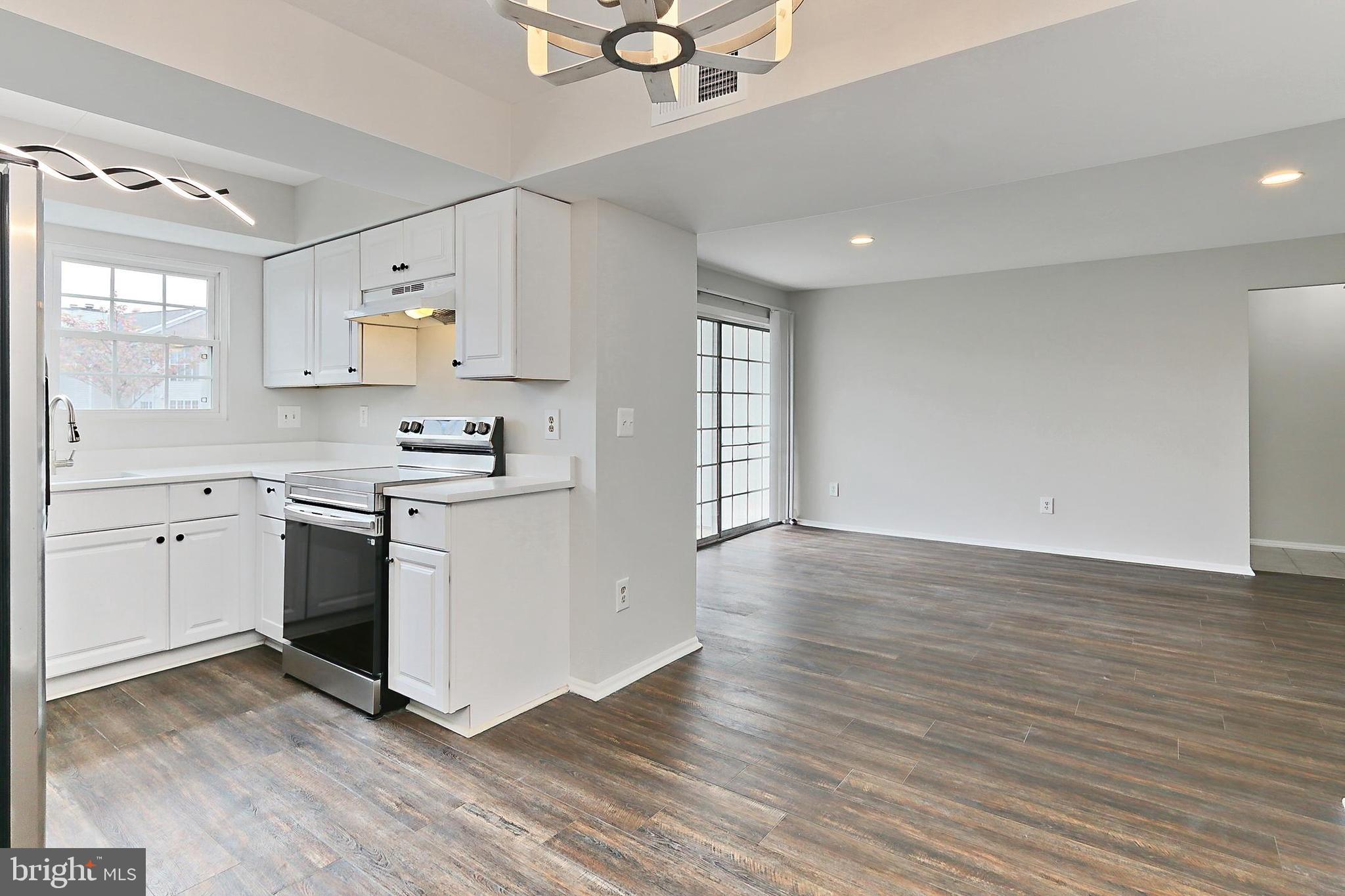 129 FORT EVANS ROAD SE A