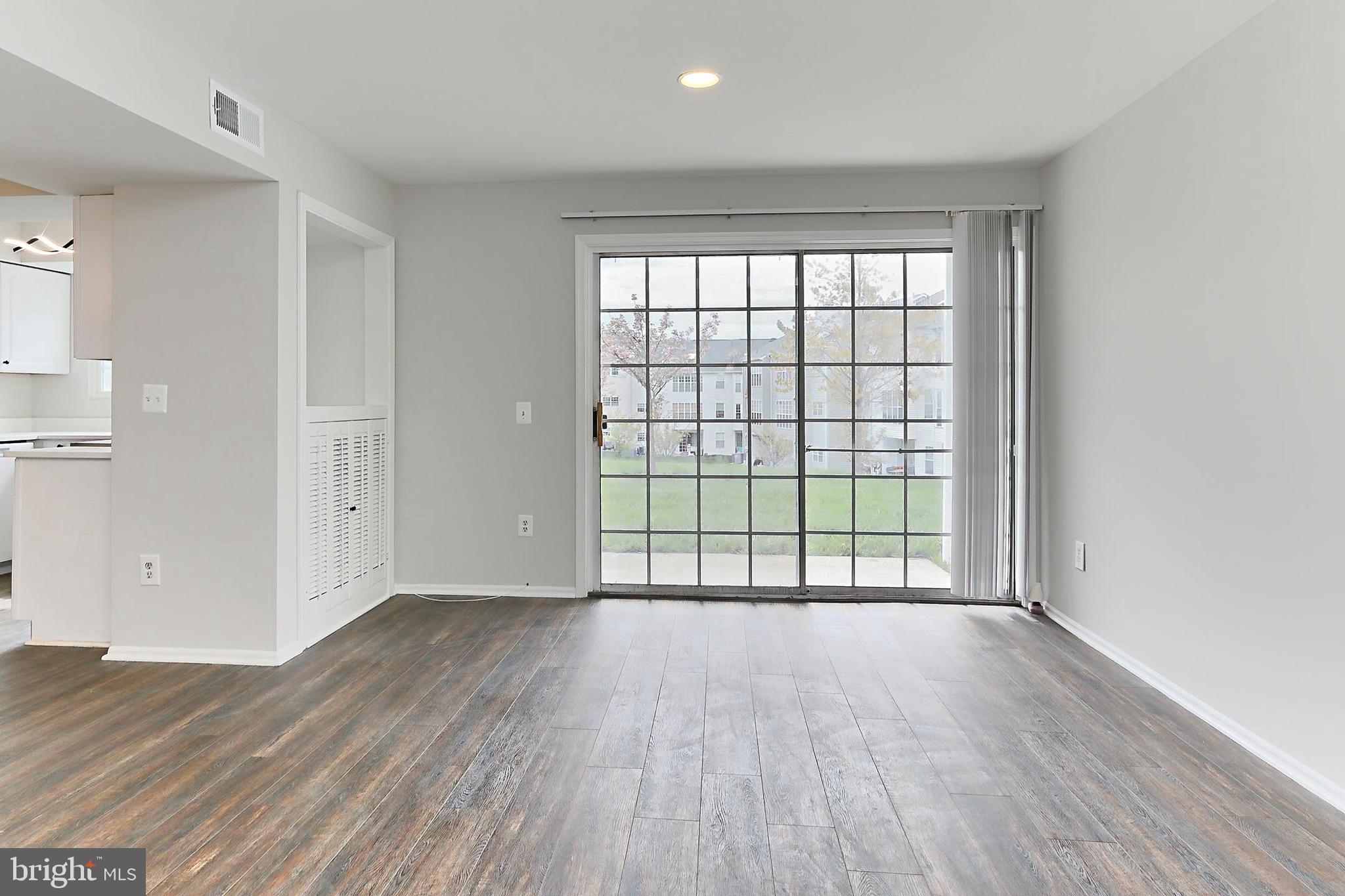 129 FORT EVANS ROAD SE A