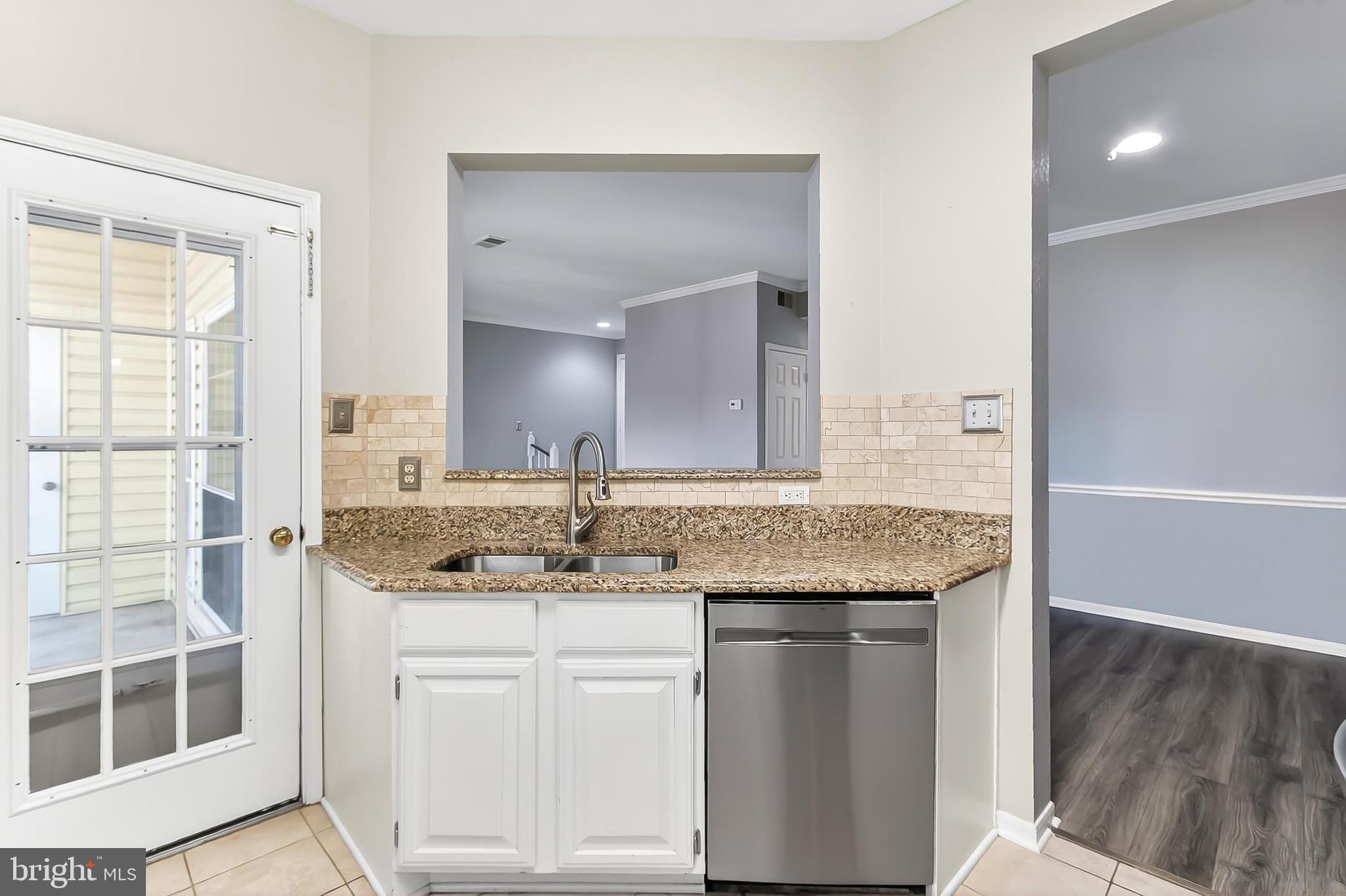 674 GATEWAY DRIVE SE 709