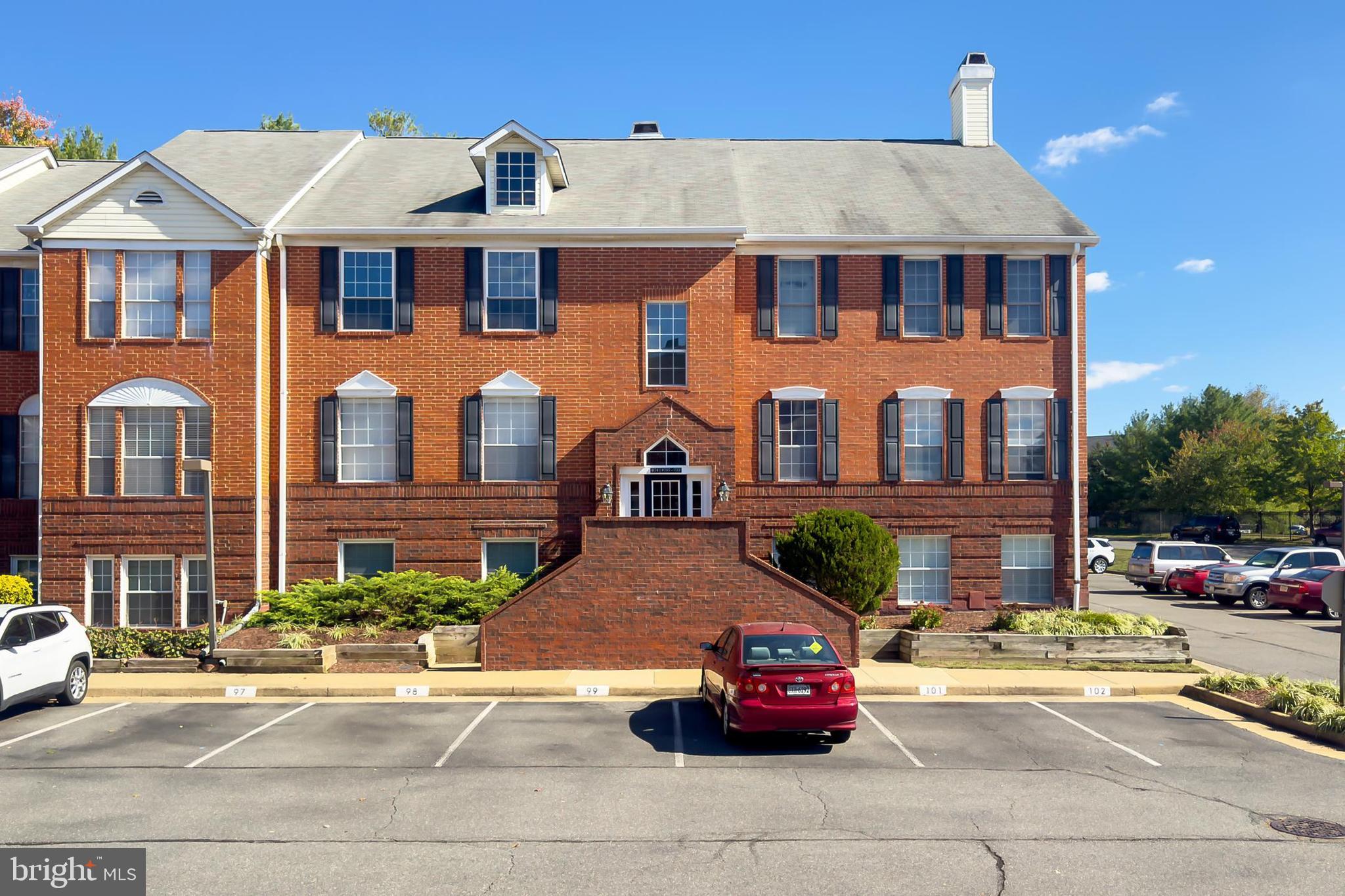 674 GATEWAY DRIVE SE 709