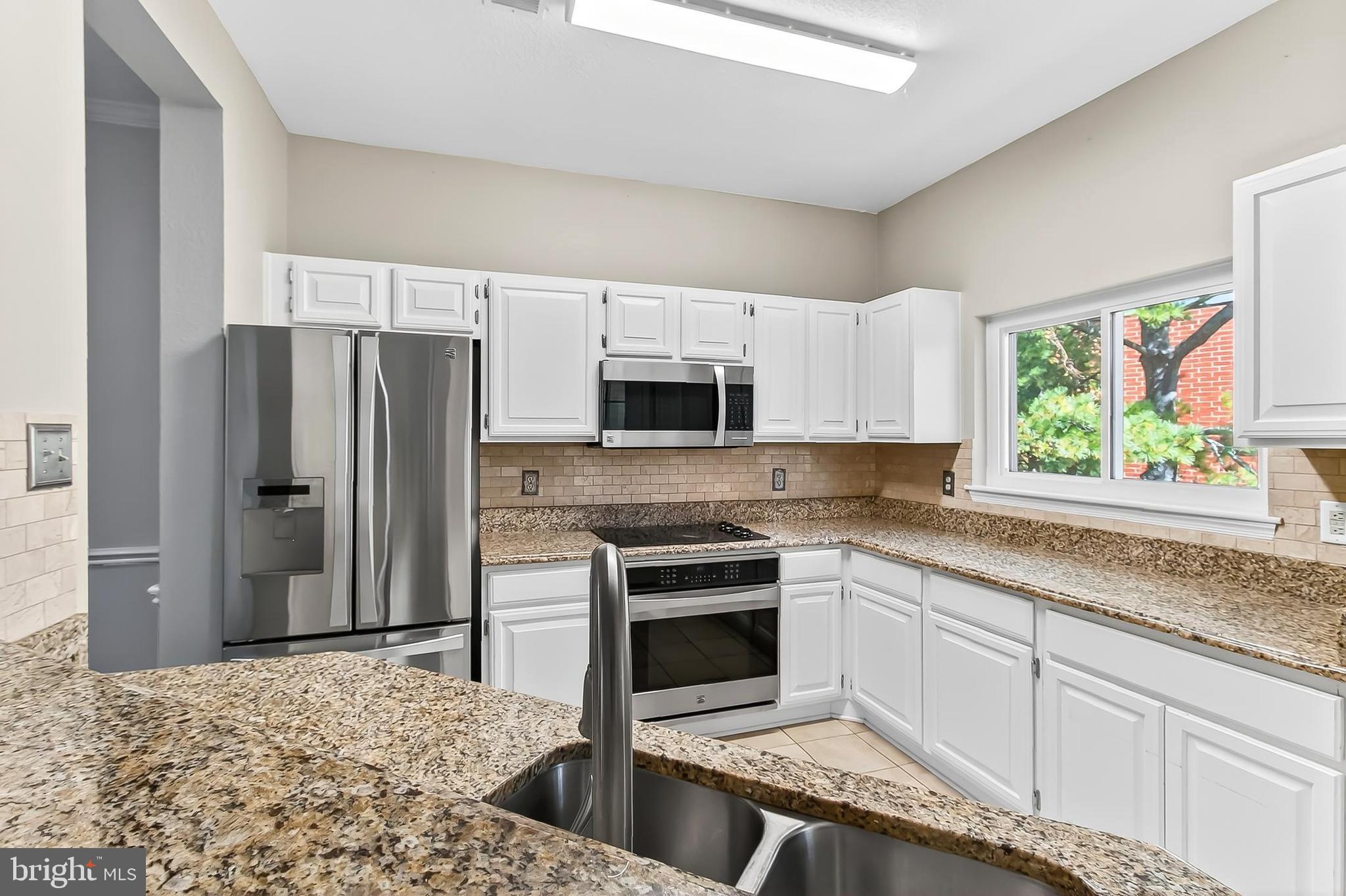 674 GATEWAY DRIVE SE 709