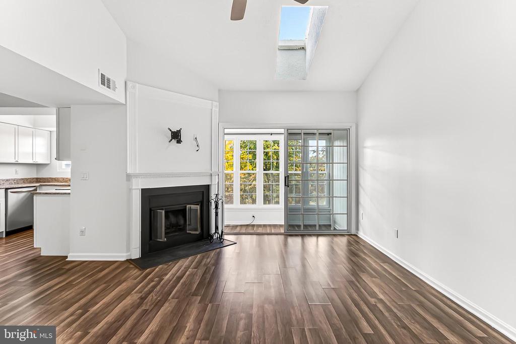120 PROSPERITY AVENUE SE E