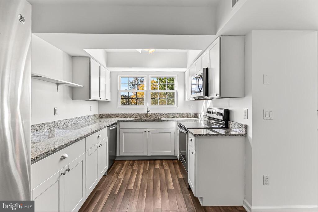 120 PROSPERITY AVENUE SE E