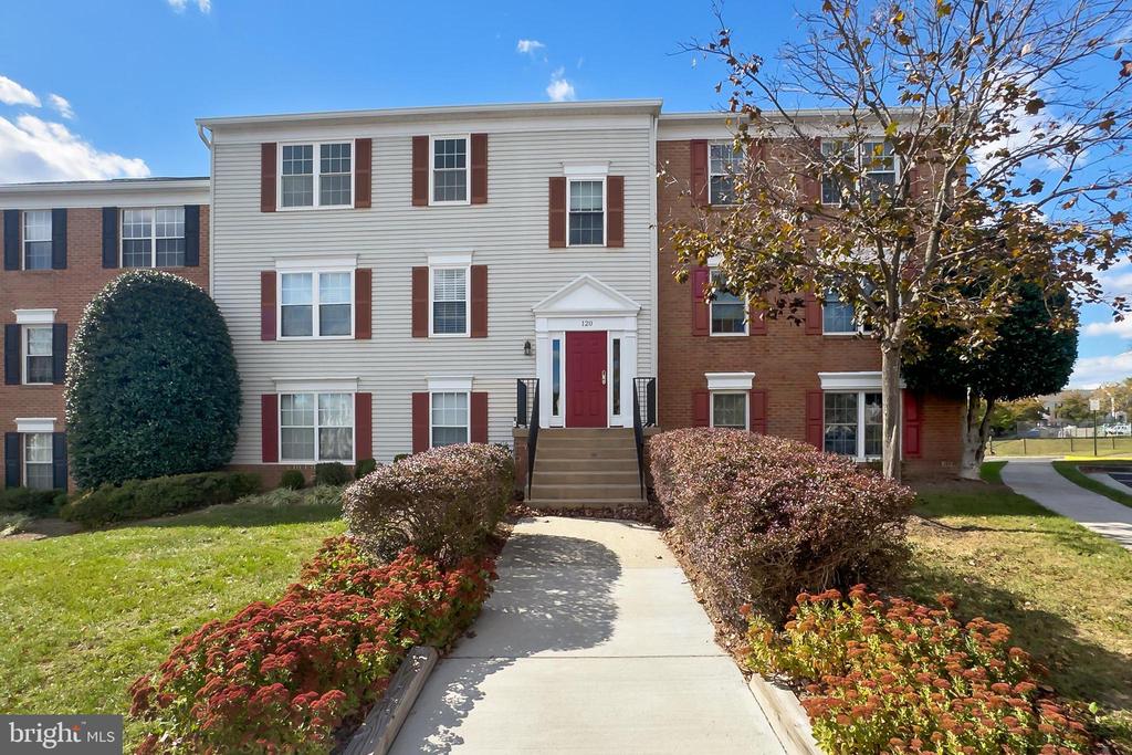 120 PROSPERITY AVENUE SE E
