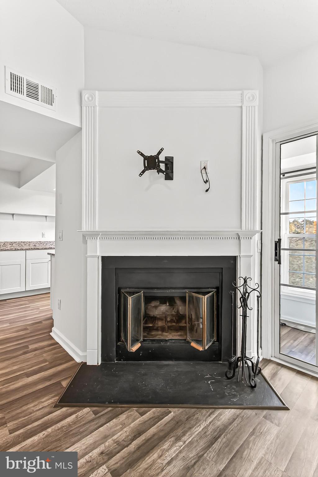 120 PROSPERITY AVENUE SE E