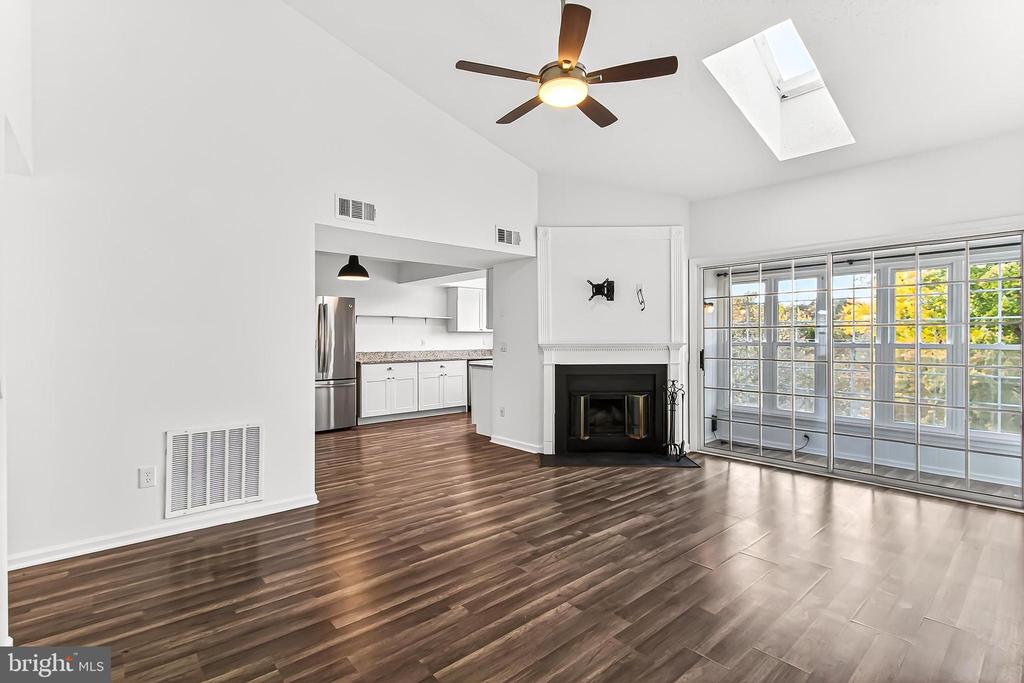 120 PROSPERITY AVENUE SE E
