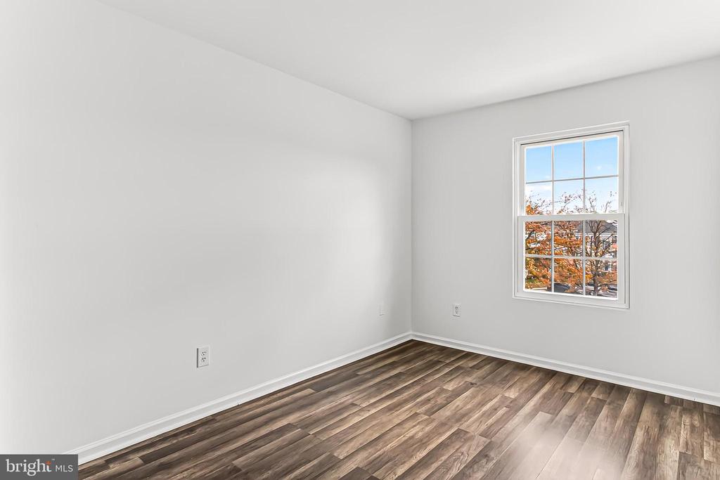 120 PROSPERITY AVENUE SE E