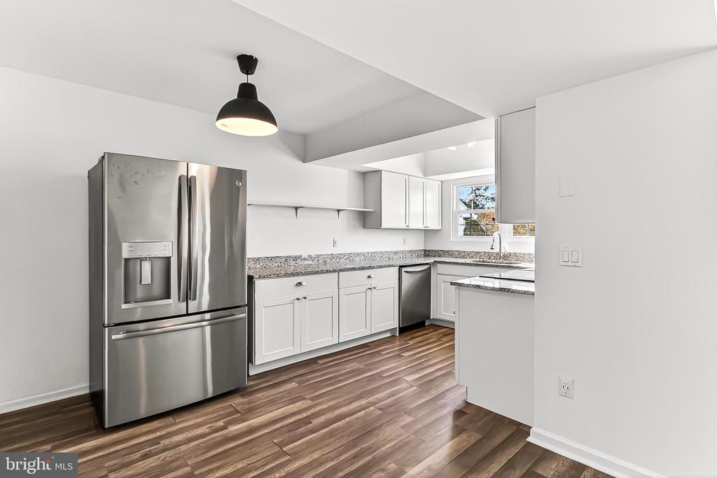 120 PROSPERITY AVENUE SE E
