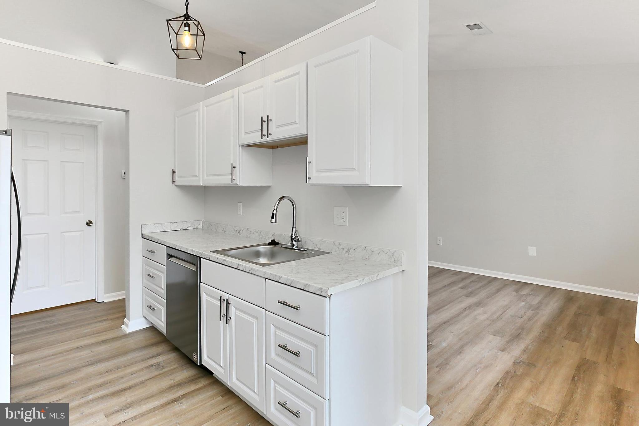 9552 Cannoneer Ct, #403