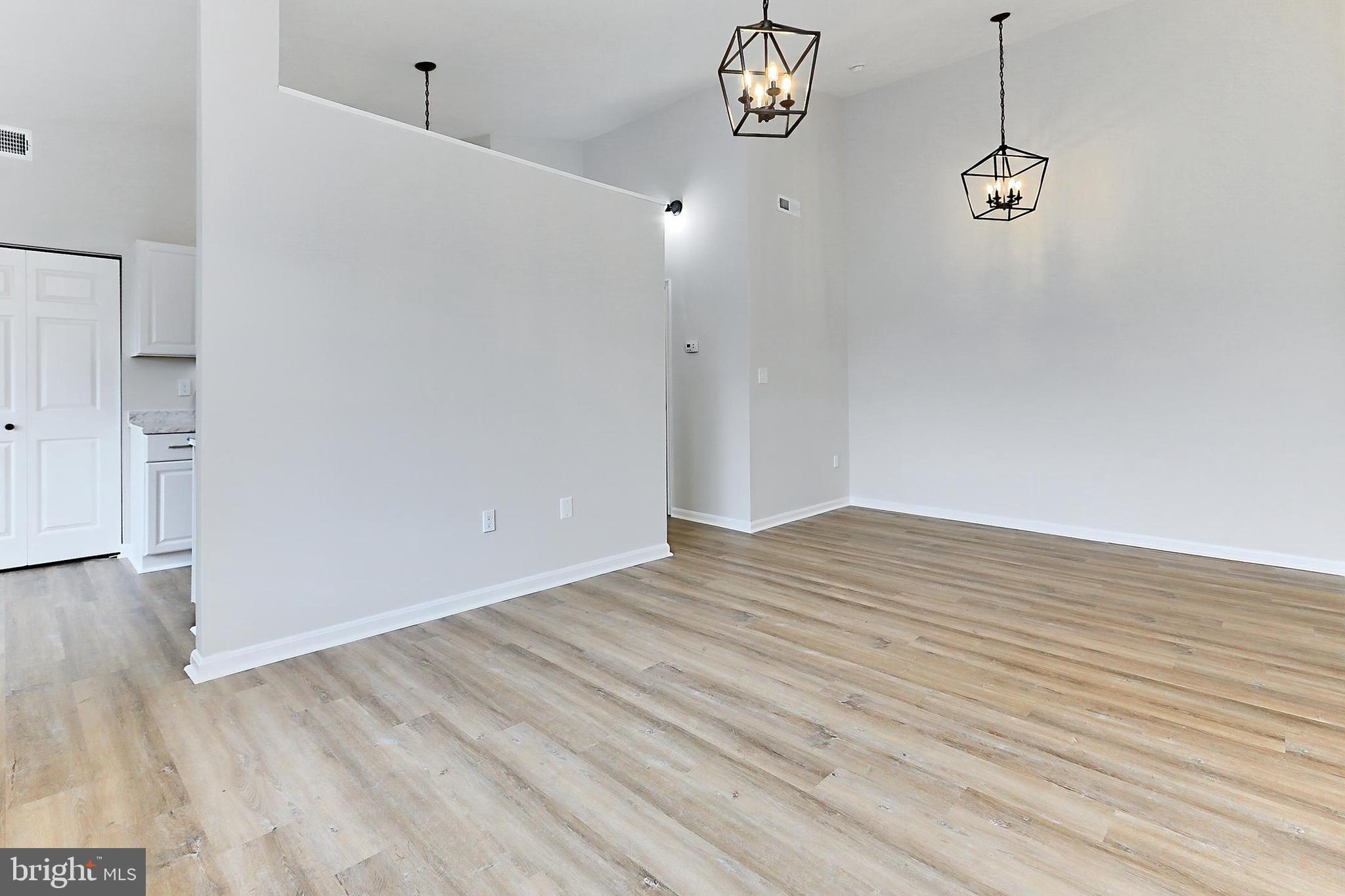 9552 Cannoneer Ct, #403