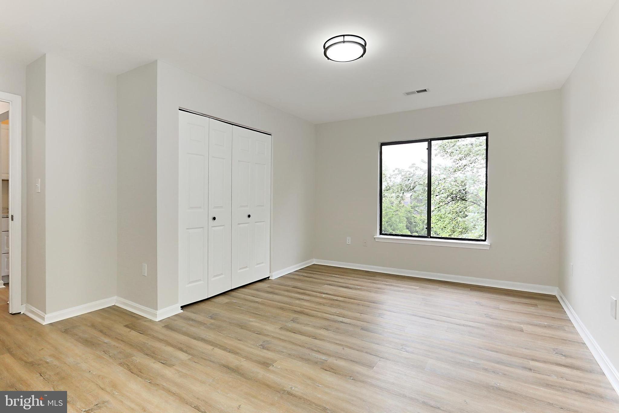 9552 Cannoneer Ct, #403