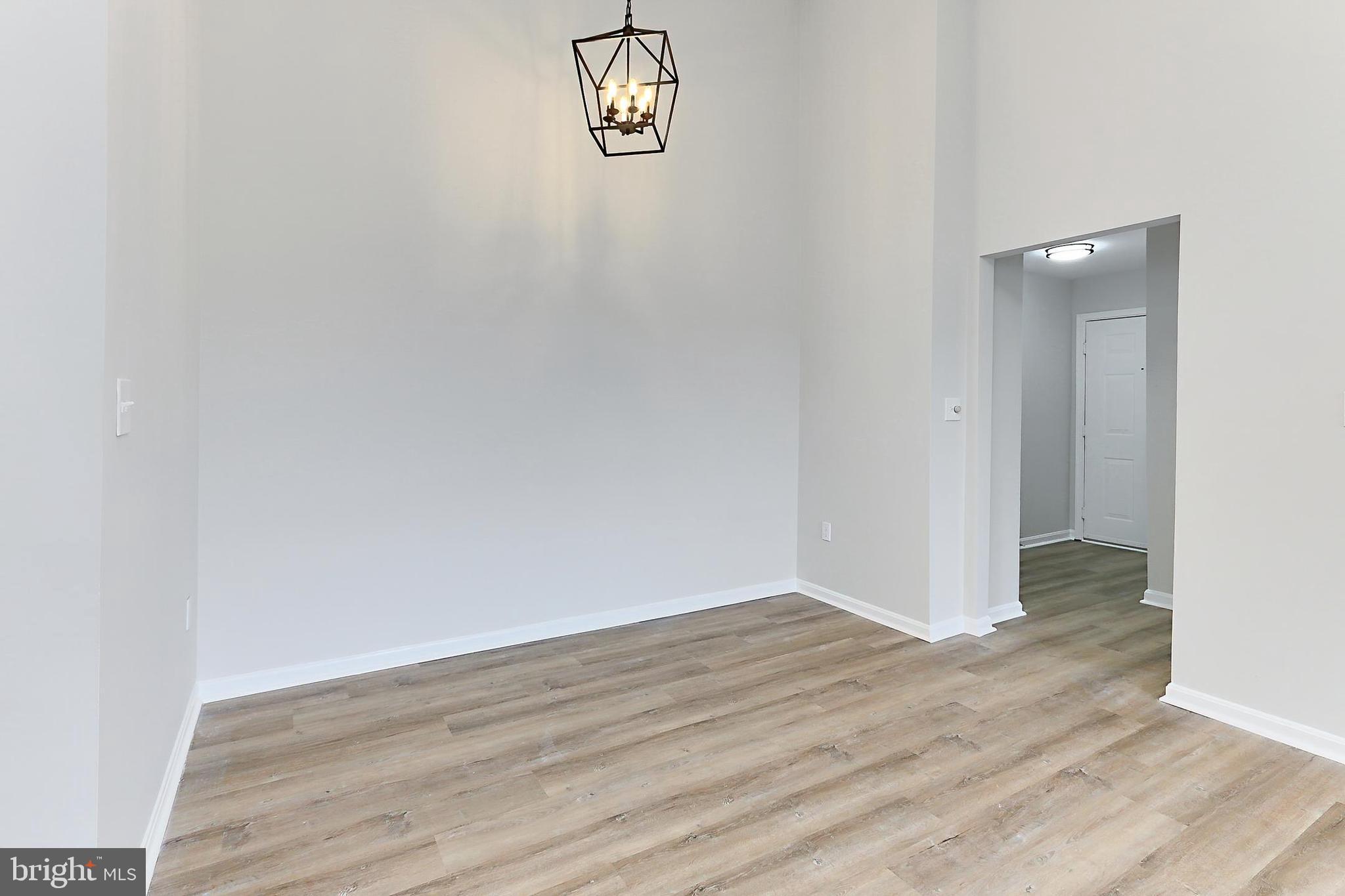 9552 Cannoneer Ct, #403