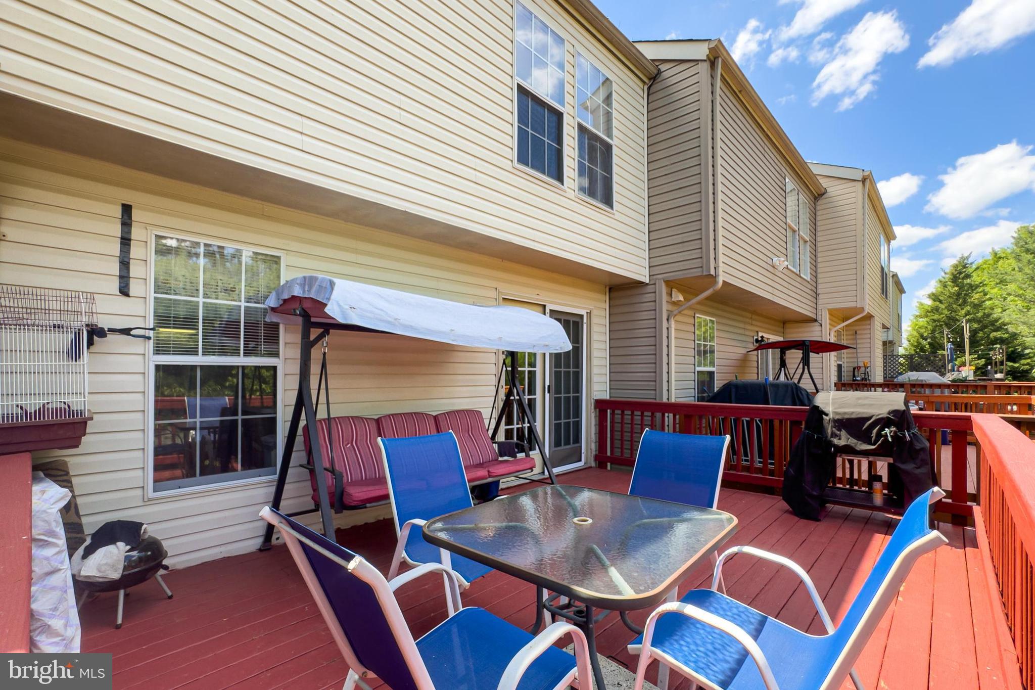 8602 WALCOTT COURT