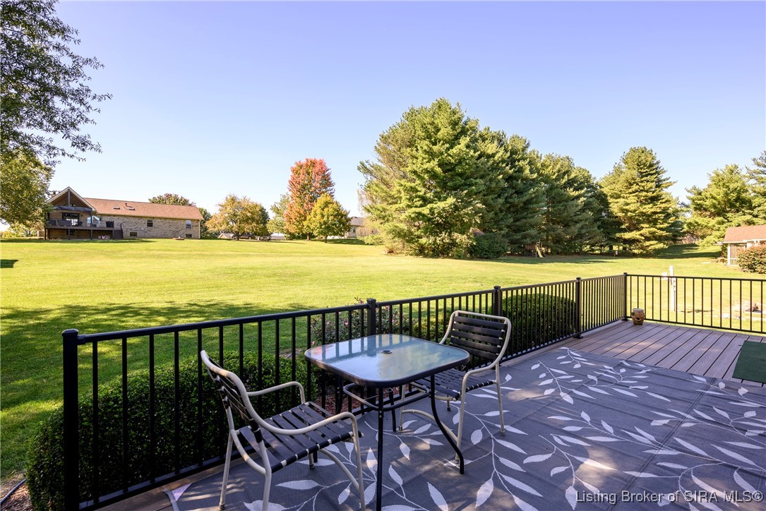 6415 Meadow Oak Drive