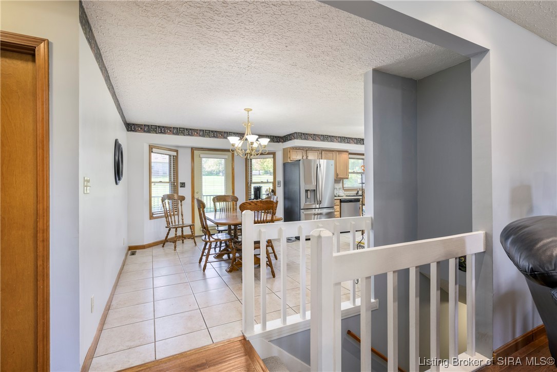 6415 Meadow Oak Drive