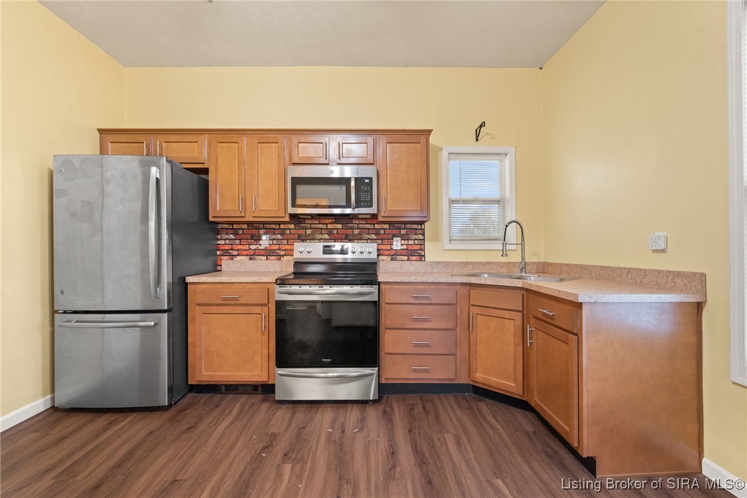 14555 Old Highway 111 SE