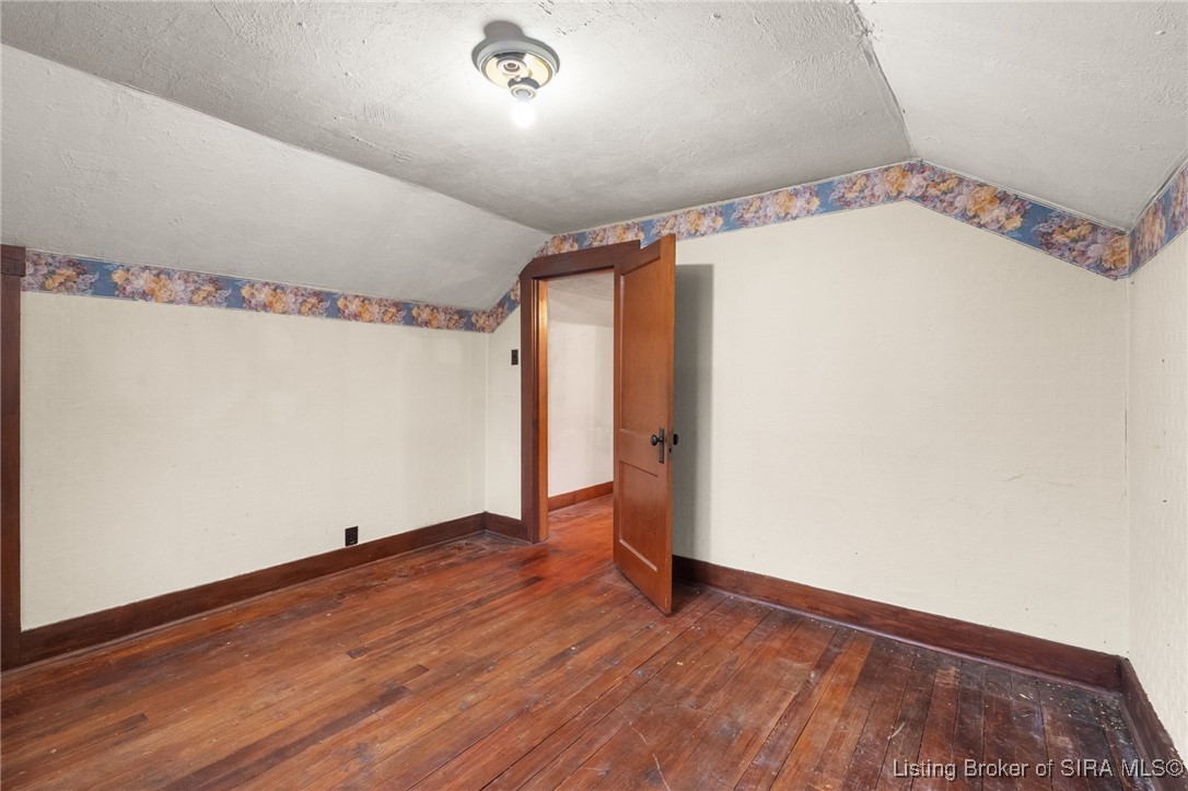 14555 Old Highway 111 SE