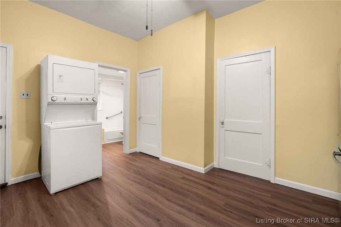 14555 Old Highway 111 SE