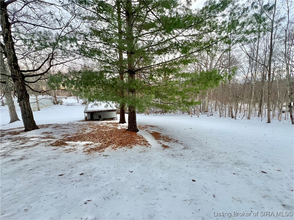 5623 S County Road 640 E