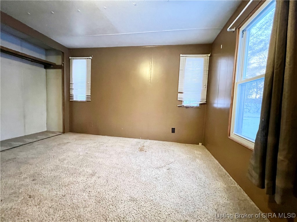 5623 S County Road 640 E