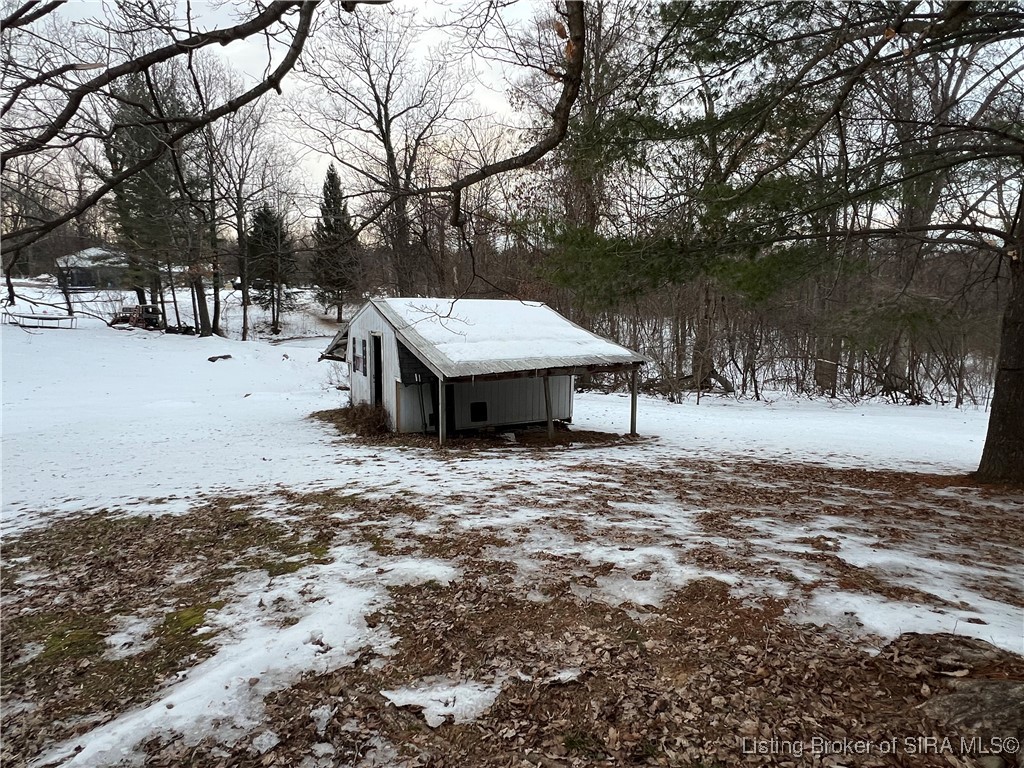 5623 S County Road 640 E