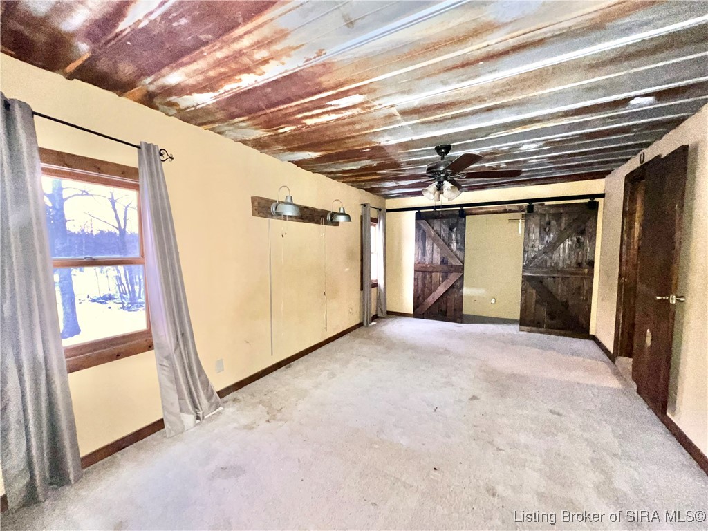 5623 S County Road 640 E