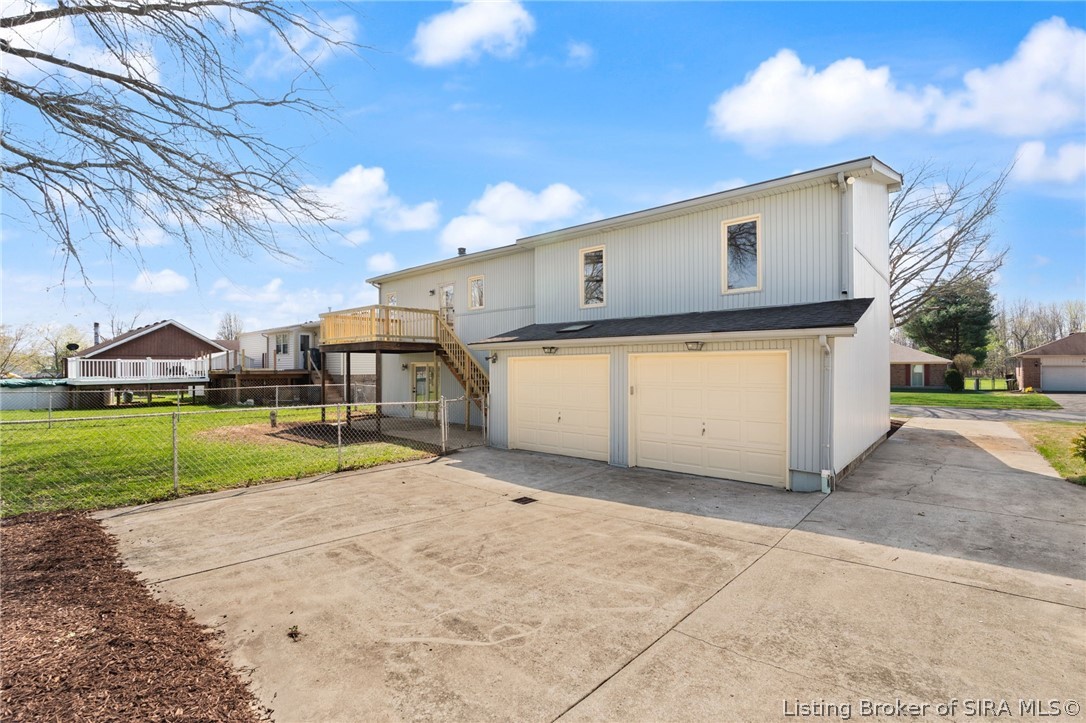 3015 Creek Ridge Drive