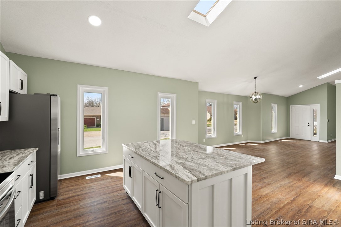 3015 Creek Ridge Drive