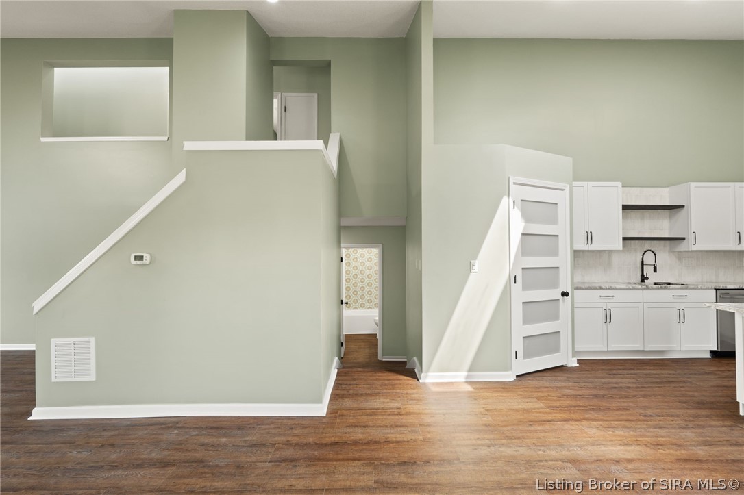 3015 Creek Ridge Drive