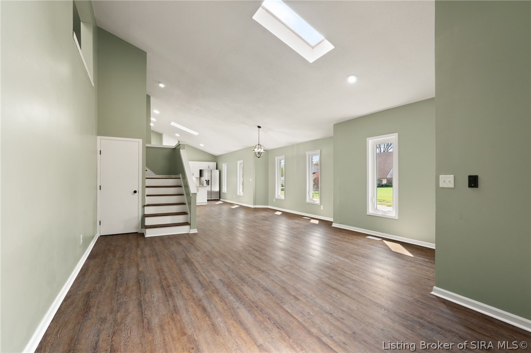 3015 Creek Ridge Drive