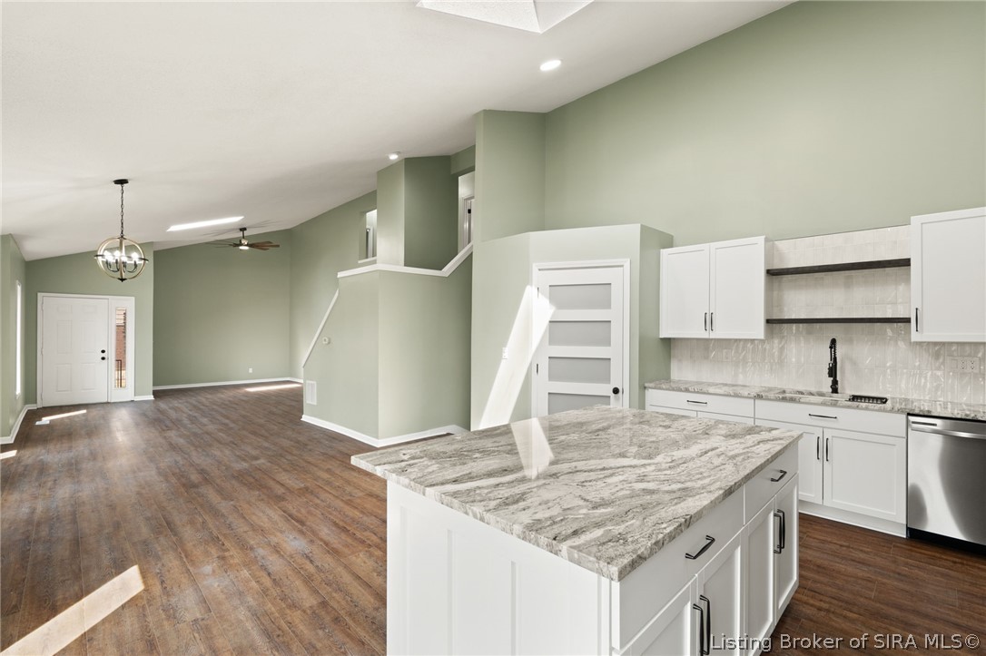 3015 Creek Ridge Drive