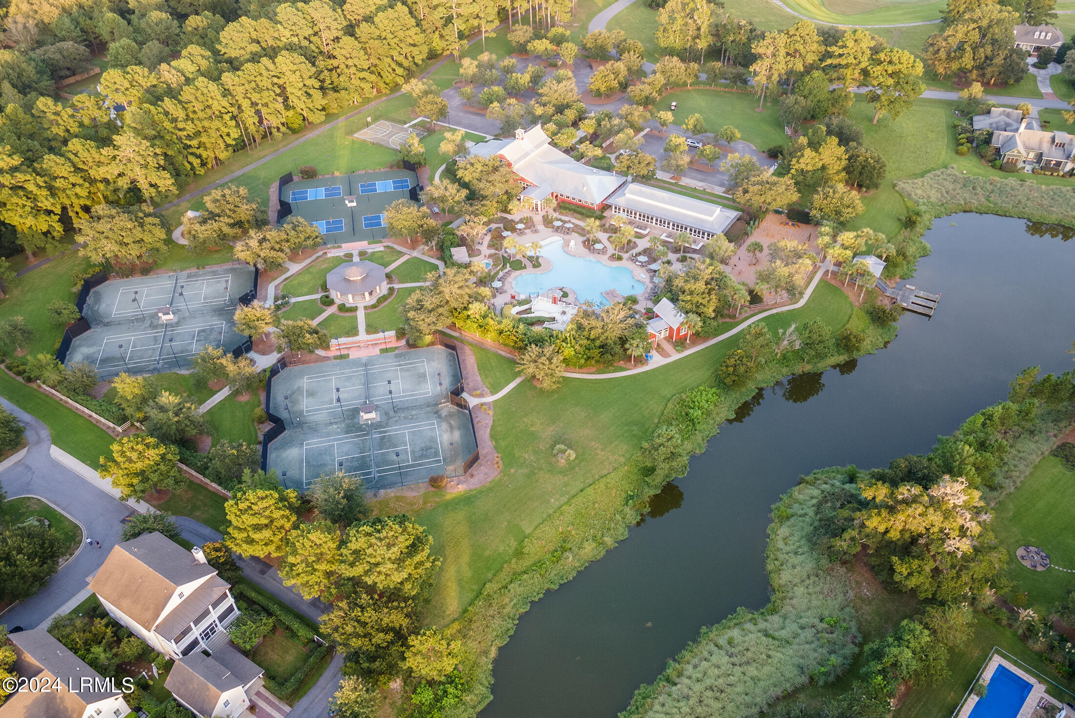 77 Great Heron Way
