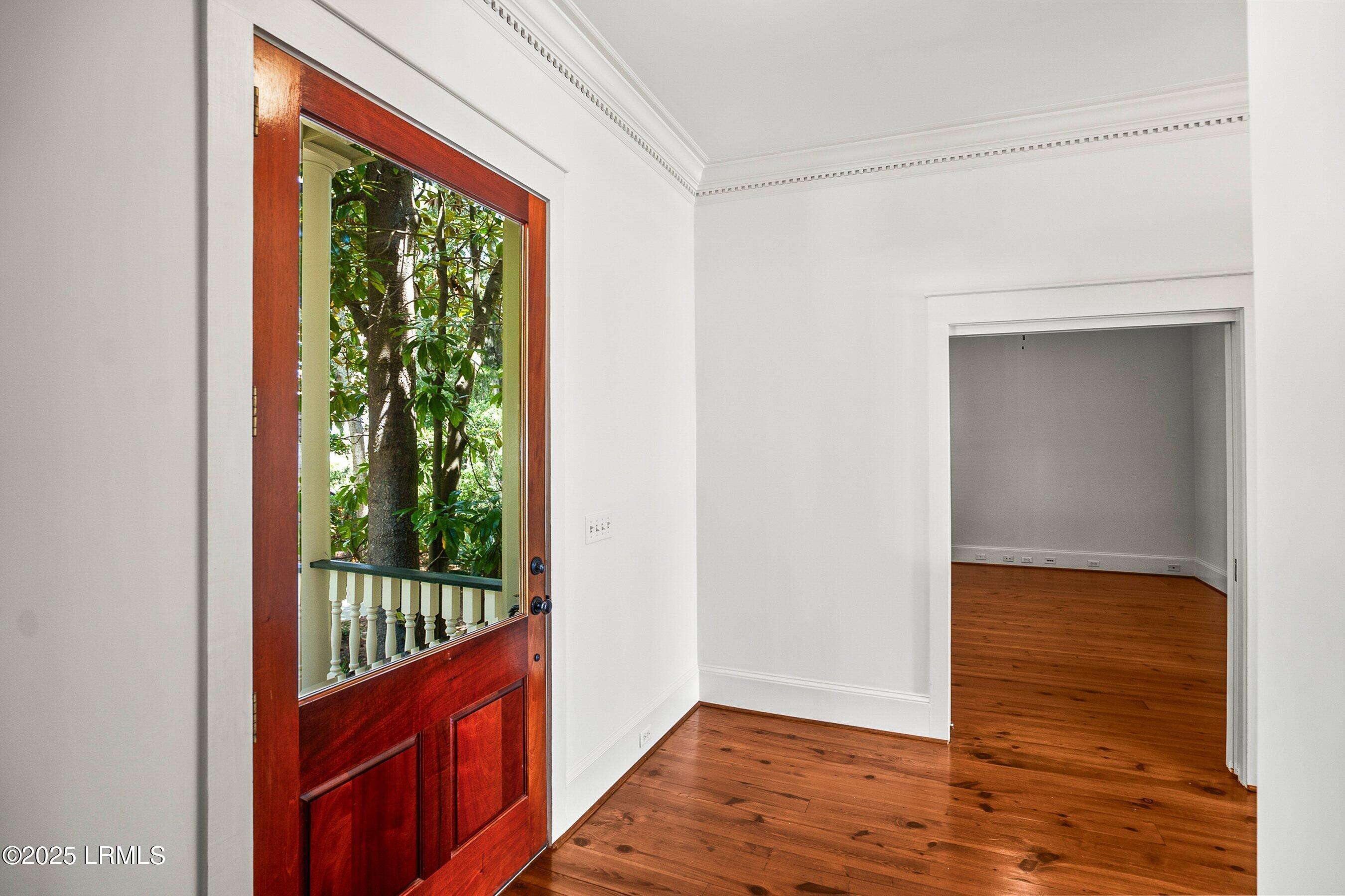 52 Sheffield Avenue