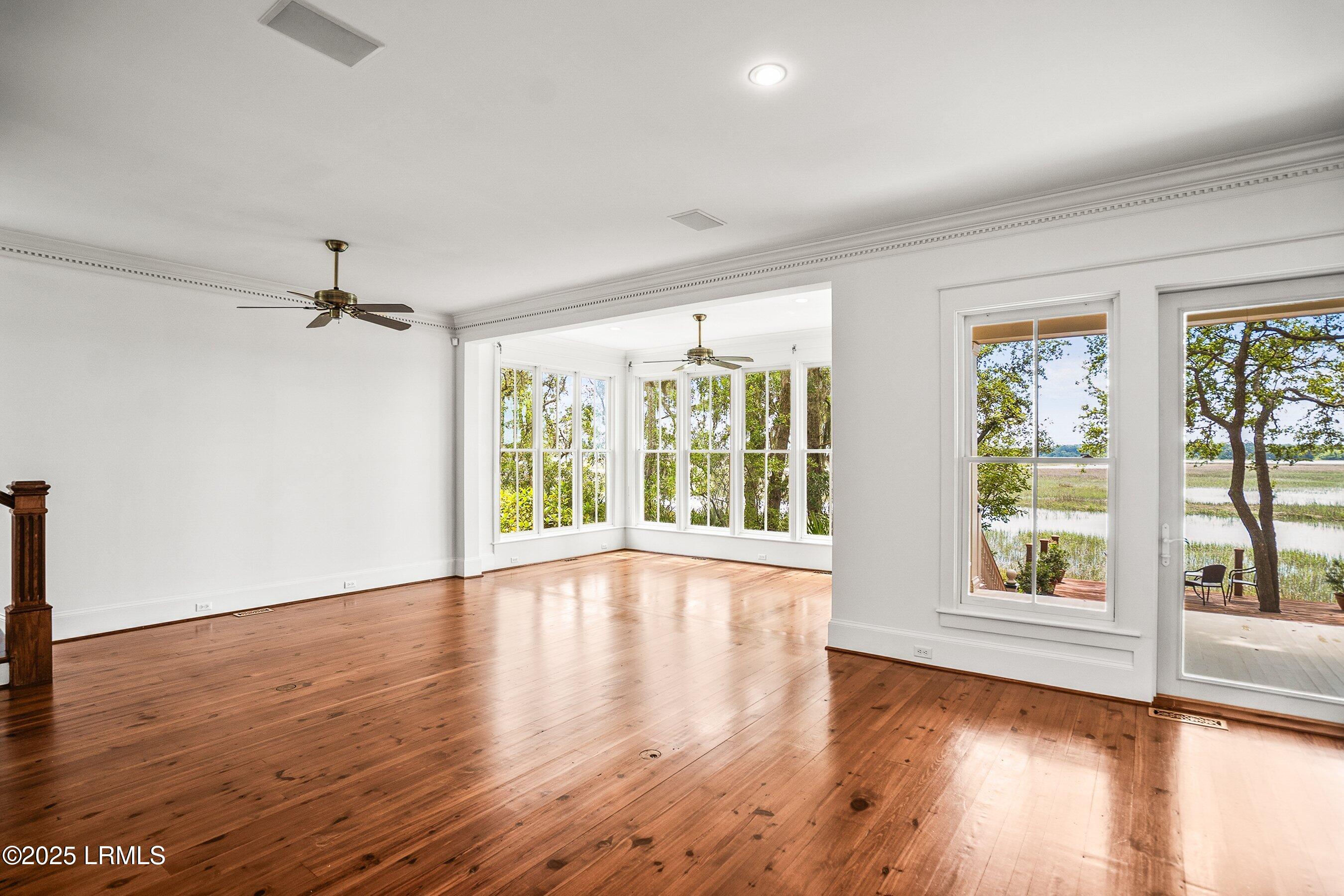 52 Sheffield Avenue