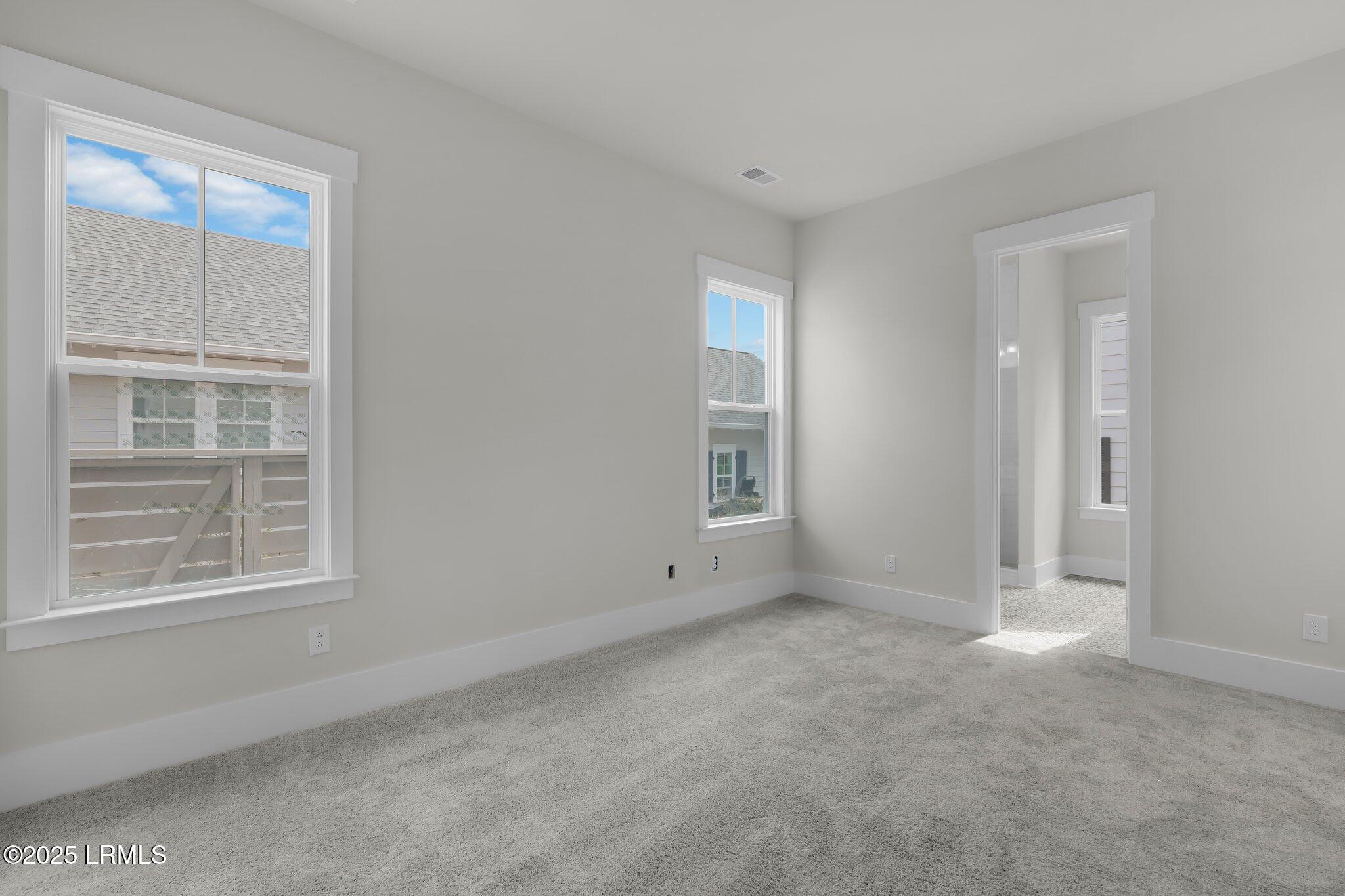 34 Pondhawk Road