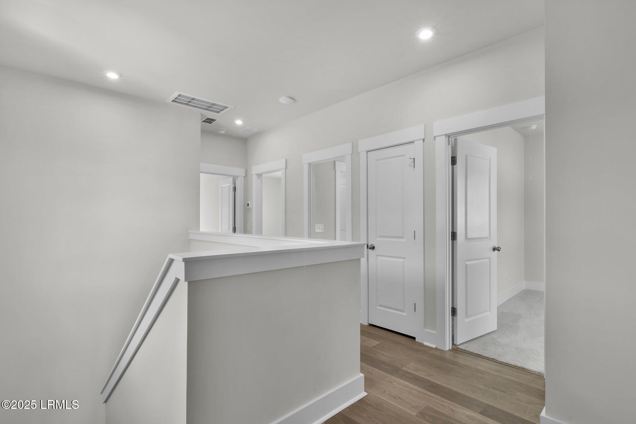 34 Pondhawk Road