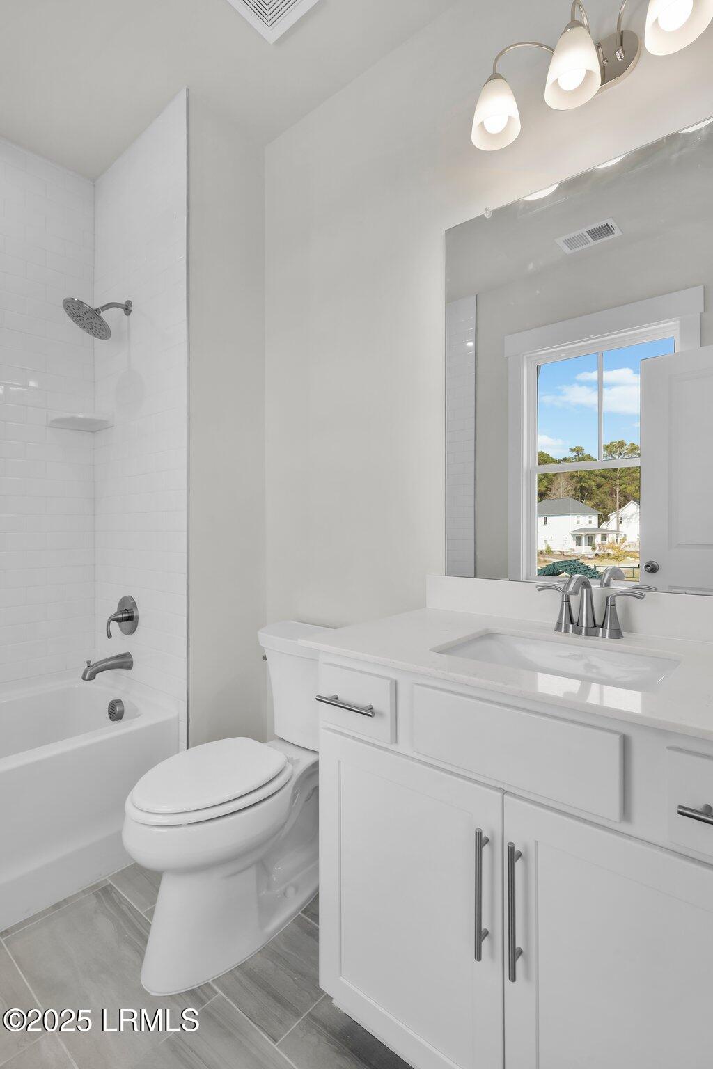 34 Pondhawk Road