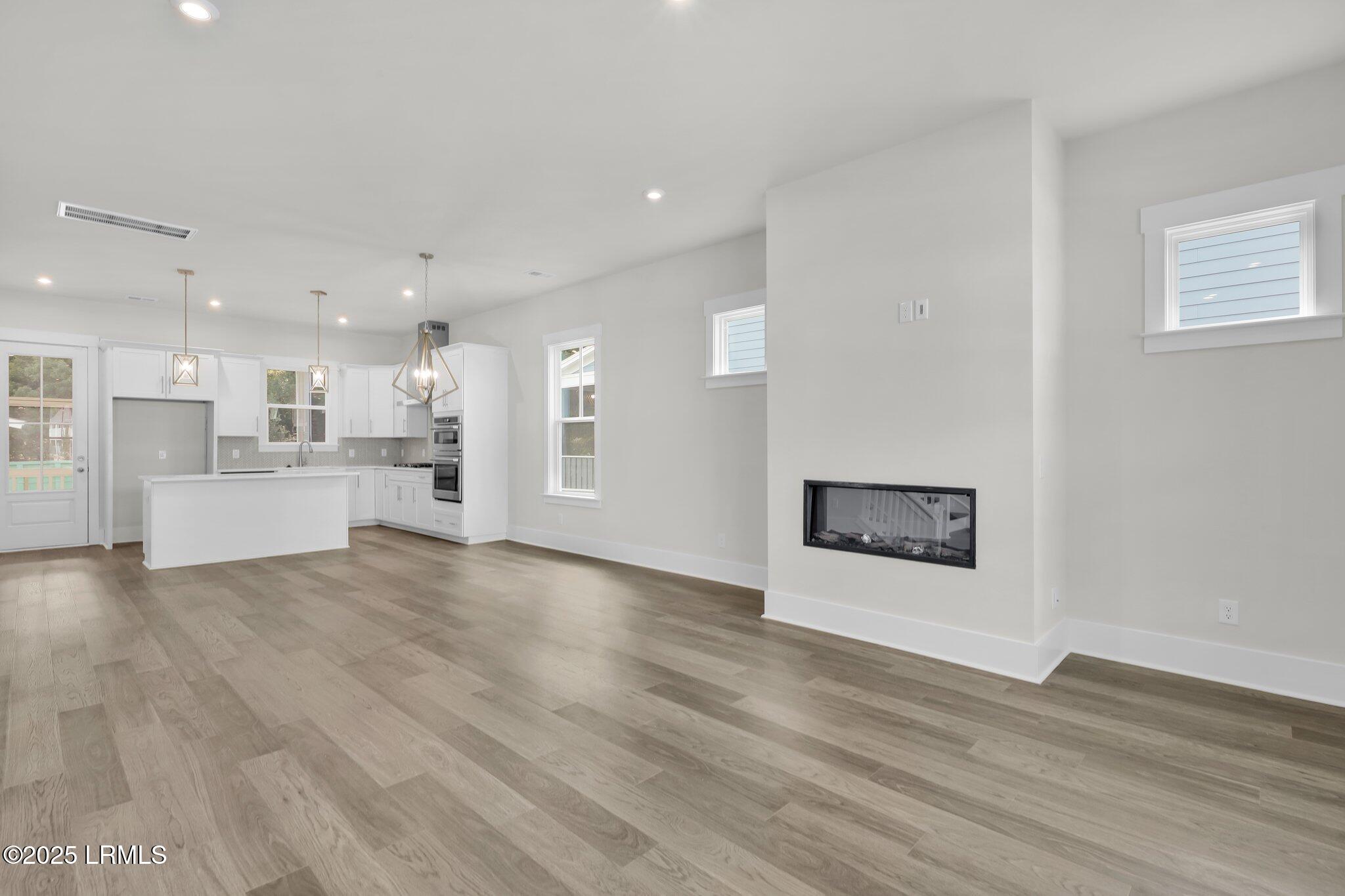 34 Pondhawk Road