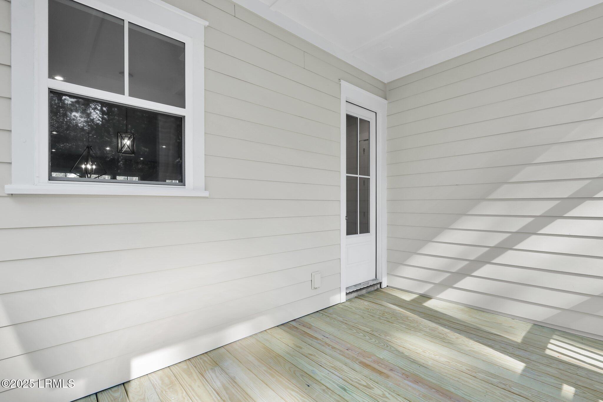 34 Pondhawk Road